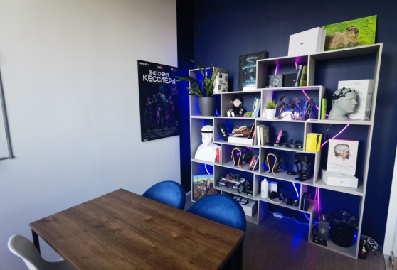 Подкастная на 4 человек