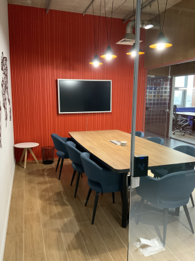 Переговорная комната